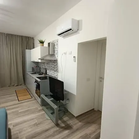 Daisy - Apartment