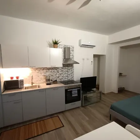 アパート Daisy -